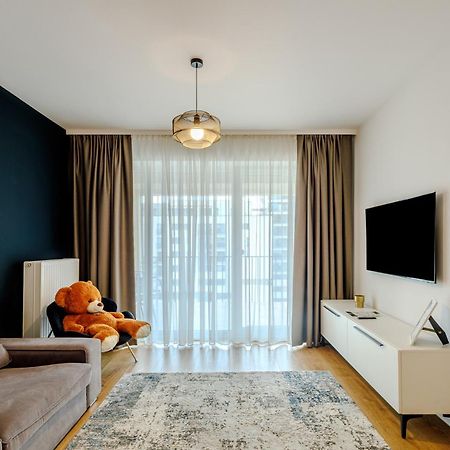 4Friendscoresibrasov M&L Bagian luar foto