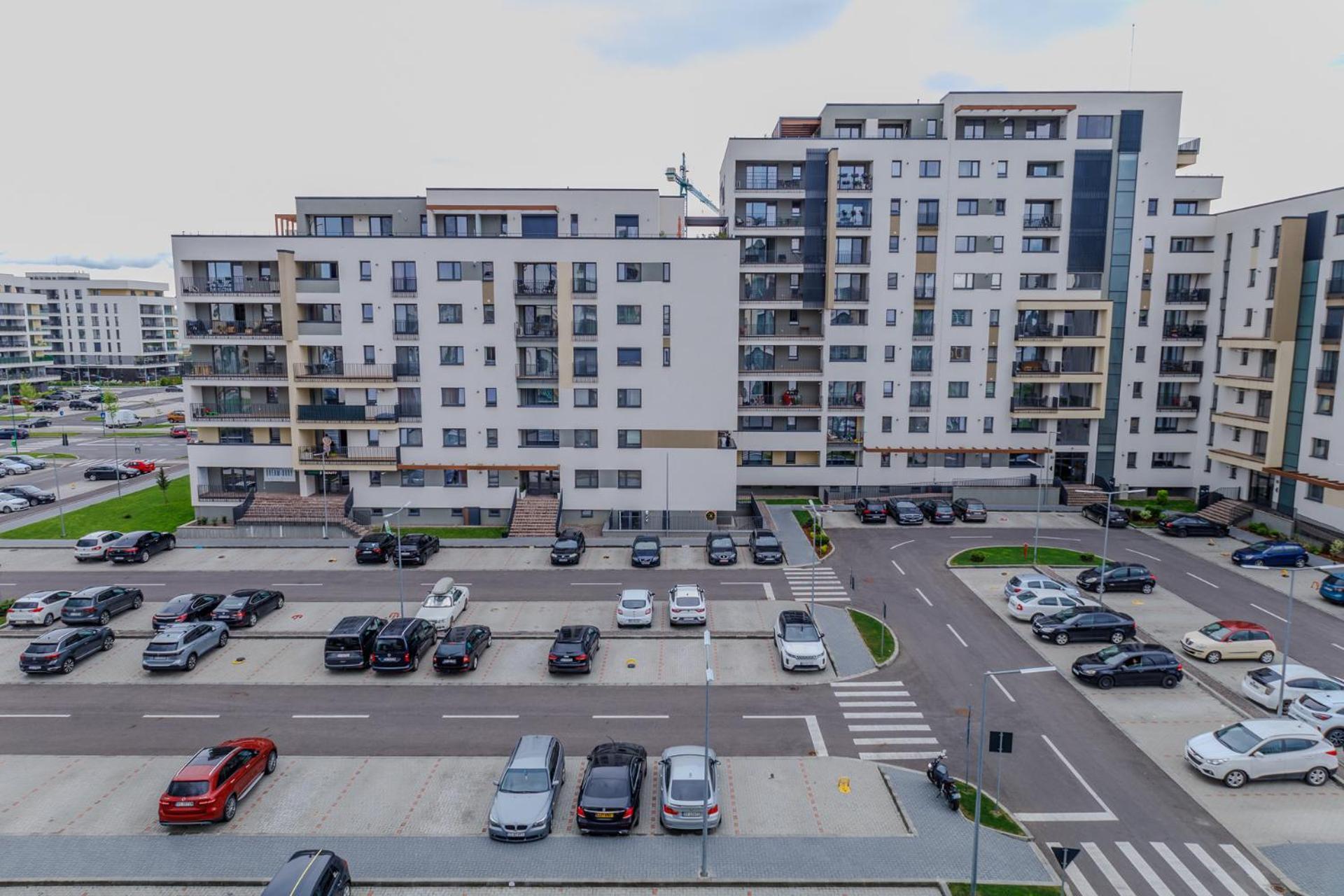 4Friendscoresibrasov M&L Bagian luar foto