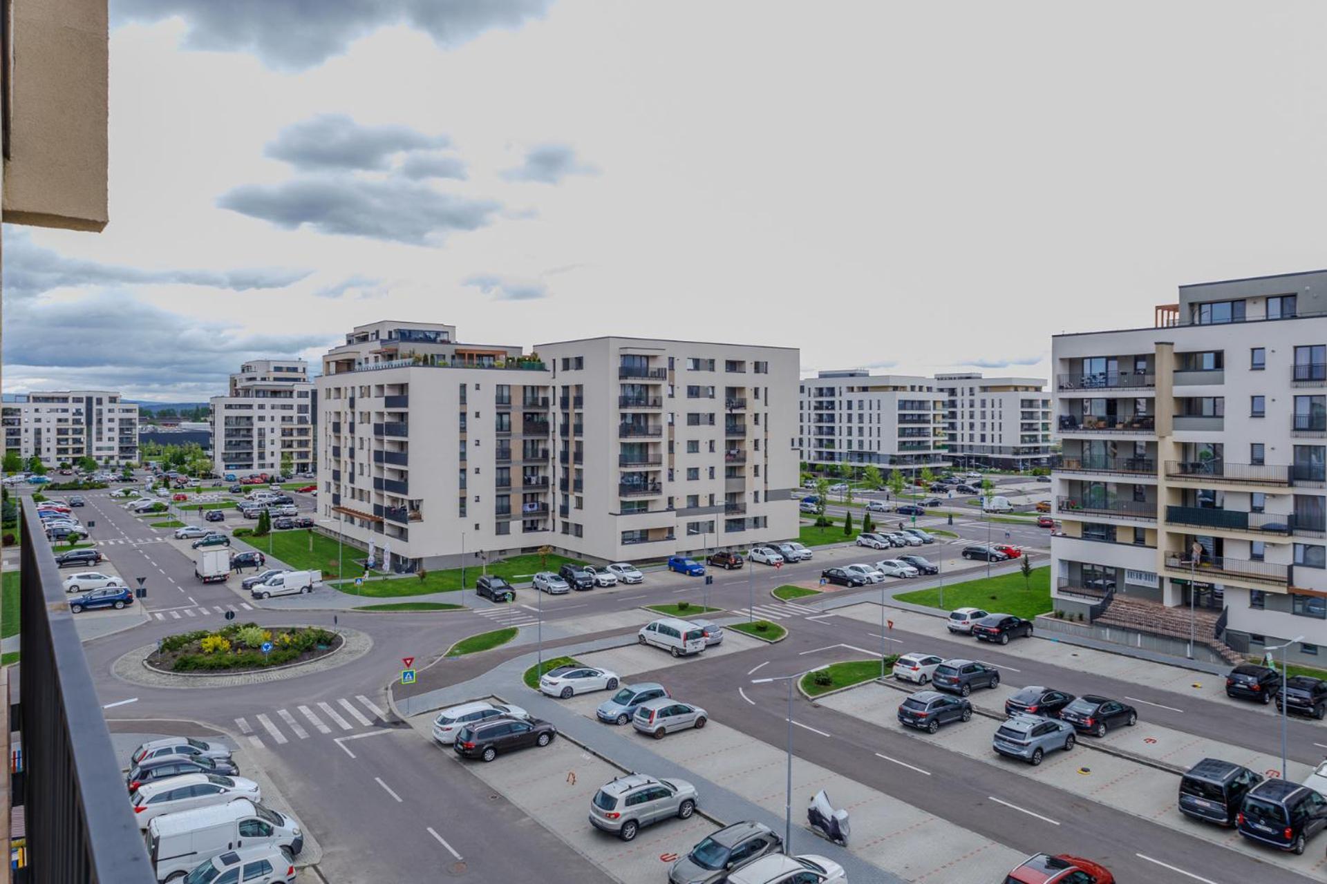 4Friendscoresibrasov M&L Bagian luar foto